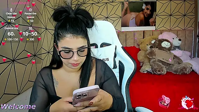 vane lopez  online show from 09.23.25