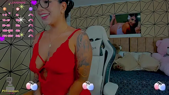 vane lopez  online show from 02.12.26