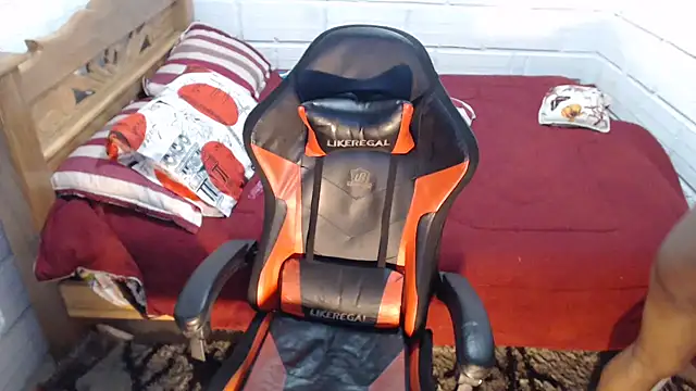 sexyjustin202 online show from 12.20.24