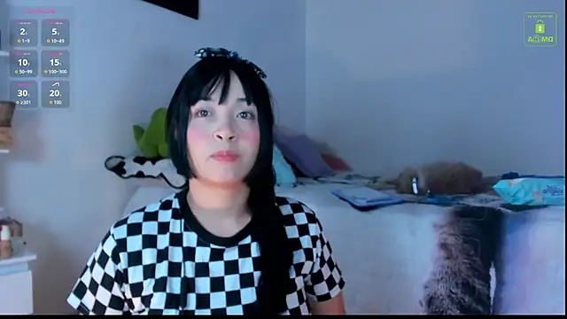 miaa-lee online show from 10.28.25