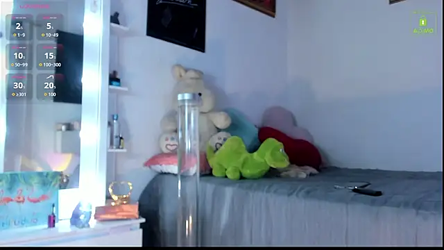 miaa-lee online show from 11.25.25