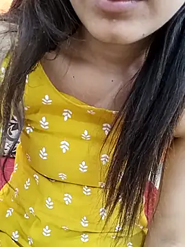 CuteSarikaLIVE online show from 04.10.26