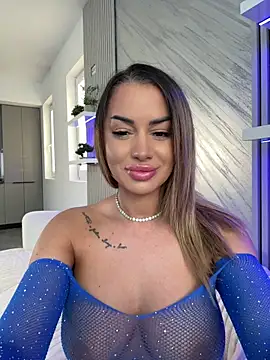 KirstieVegas online show from 04.19.26