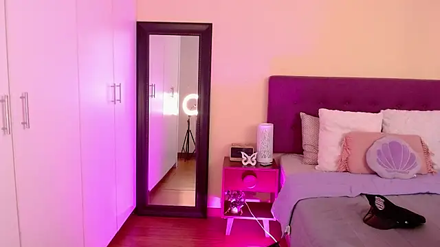 Mafer Meow online show from 10.19.25