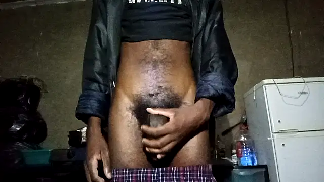 Snapshot of clintsix chatting on 09.28.25 clintsix online show from 09.28.25