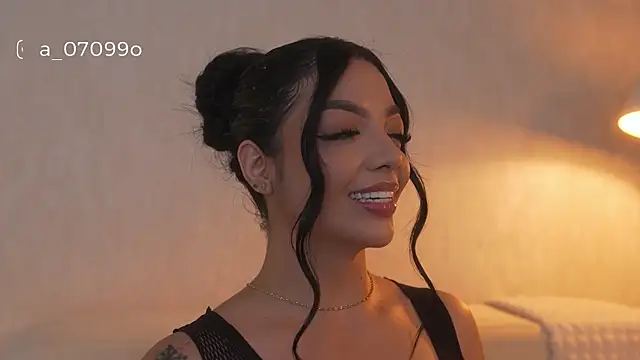 sarah hiill online show from 02.21.26