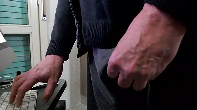 Unicum900 online show from 02.19.25