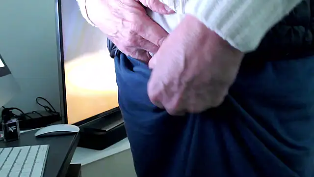 Unicum900 online show from 03.14.25