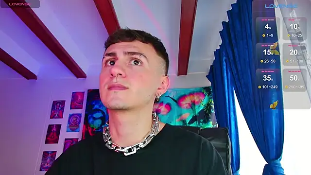 Snapshot of dimitri-bilak chatting on 02.13.25 dimitri-bilak online show from 02.13.25