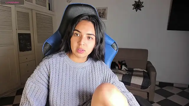 Miss Nicole online show from 12.20.24