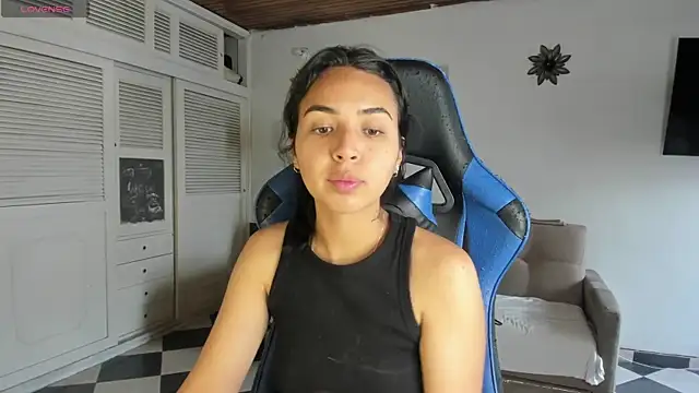 Miss Nicole online show from 01.16.25