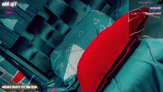 CharlotteBigCock online show from 03.07.26