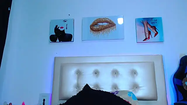 Jenng18 online show from 12.26.24