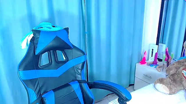 Jenng18 online show from 03.11.25