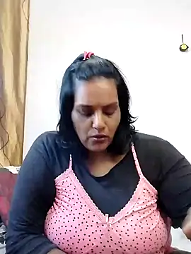 Snapshot of NWC4LYF chatting on 09.26.25 NWC4LYF online show from 09.26.25