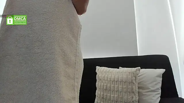Snapshot of antonella_dom1 chatting on 04.16.26 antonella dom1 online show from 04.16.26