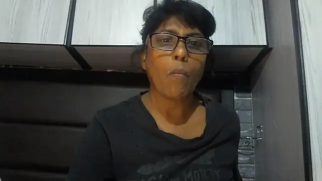 MsAttitude online show from 12.05.25