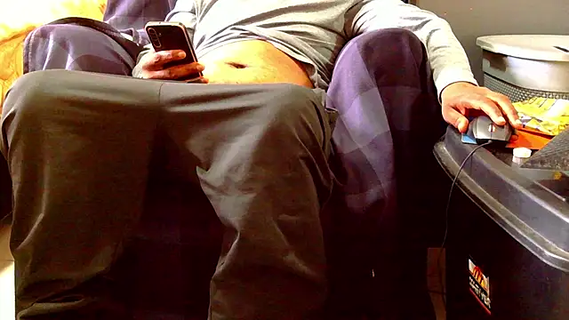 CharlesBlk79  online show from 04.18.26