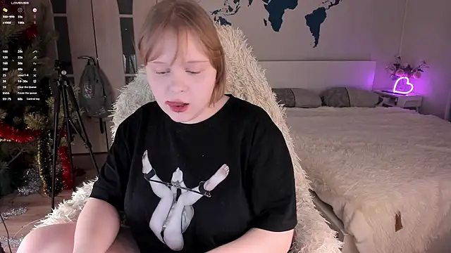 LisaLaas online show from 01.21.25