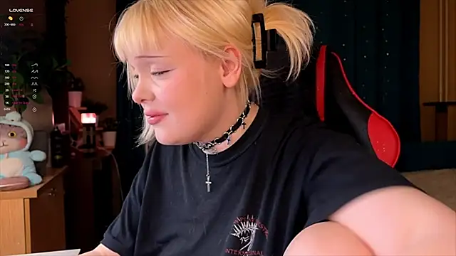 LisaLaas online show from 10.09.25