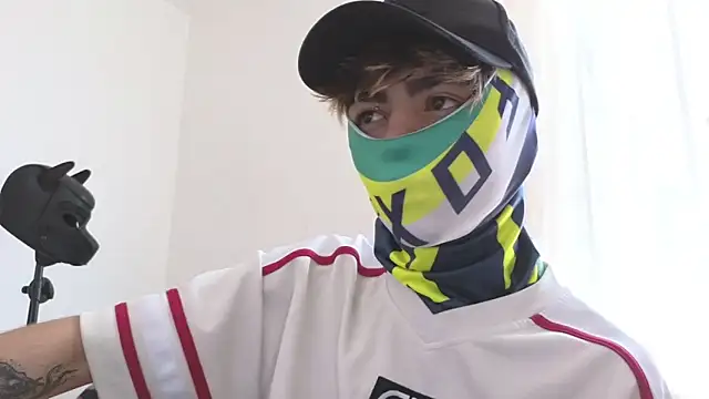 AcidMilo online show from 02.16.25