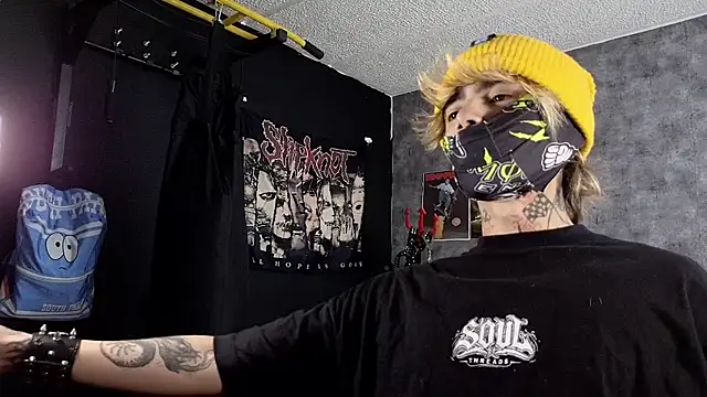 AcidMilo online show from 10.11.25