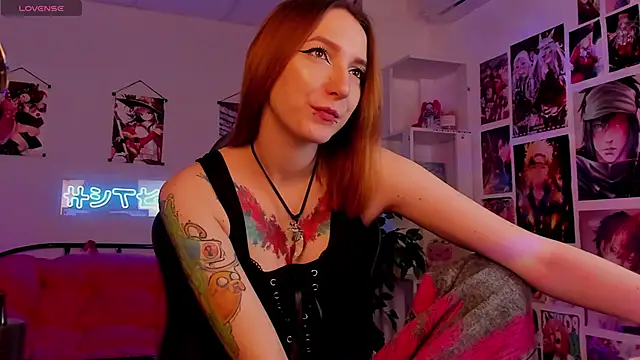 Snapshot of PrettyReckess chatting on 12.30.24 PrettyReckess online show from 12.30.24