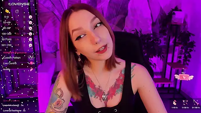 Snapshot of PrettyReckess chatting on 01.27.25 PrettyReckess online show from 01.27.25