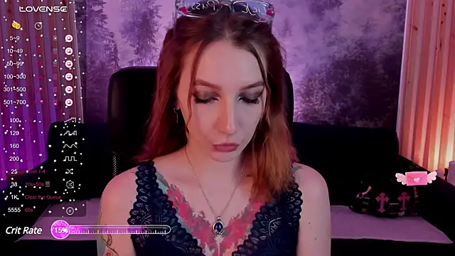 Snapshot of PrettyReckess chatting on 03.10.25 PrettyReckess online show from 03.10.25