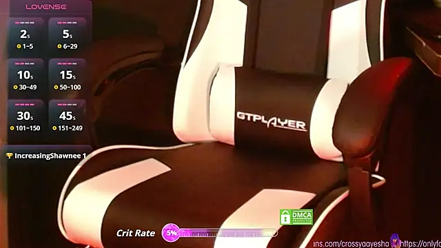 CrossyAayesha online show from 11.01.25