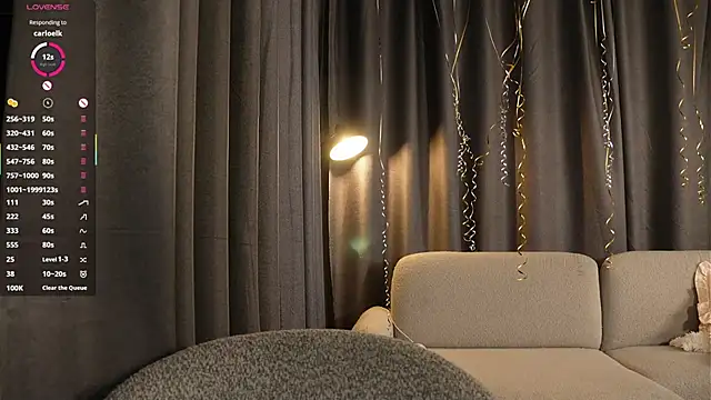 StasyGriffin online show from 11.27.25