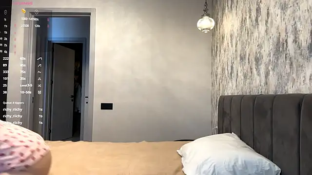 StasyGriffin online show from 04.12.26