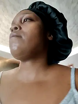 Snapshot of EbonyBuu chatting on 02.10.26 EbonyBuu online show from 02.10.26