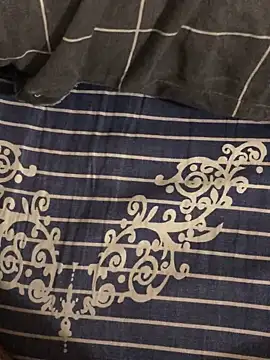 Snapshot of CoolBiDude chatting on 01.06.25 CoolBiDude online show from 01.06.25