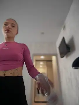 pinkstar  online show from 02.19.25