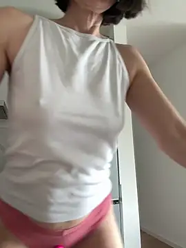 fuckable milf online show from 03.22.26