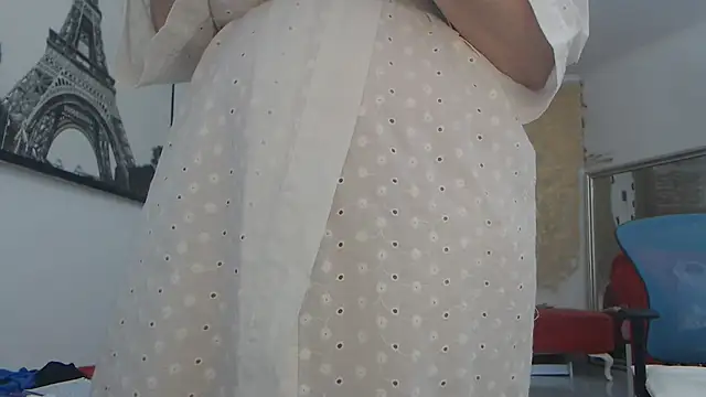 Snapshot of AnnaBellaLuckyXOXO chatting on 07.19.26 AnnaBellaLuckyXOXO online show from 07.19.26