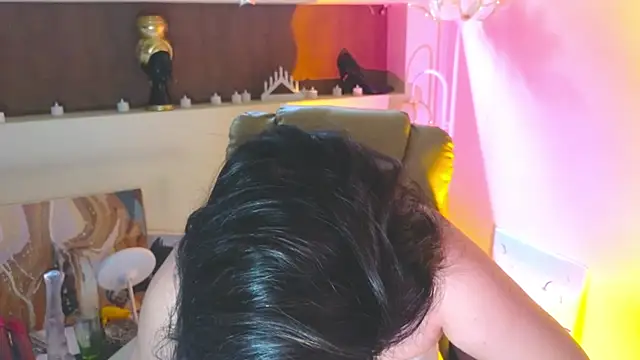 Malika uAngel online show from 04.11.26