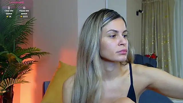 Avril Cyrus online show from 02.19.26