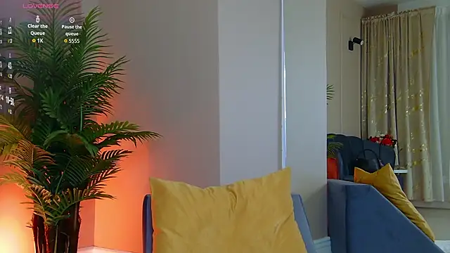 Avril Cyrus online show from 02.26.26