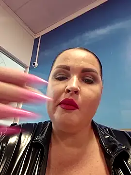 Snapshot of GeorgiaLerox chatting on 06.09.26 GeorgiaLerox online show from 06.09.26