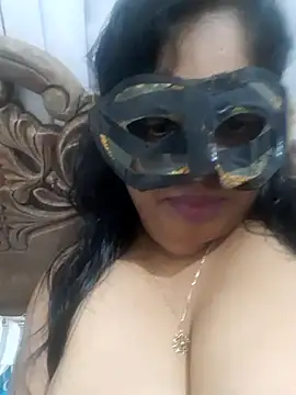 chubby wife online show from 03.02.25