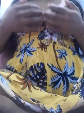 Snapshot of chubby_wife chatting on 07.28.26 chubby wife online show from 07.28.26