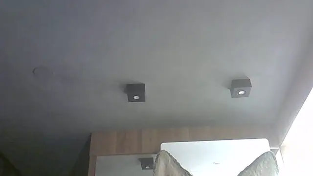 Skinny-Kitten online show from 11.22.25