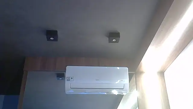 Skinny-Kitten online show from 02.08.26