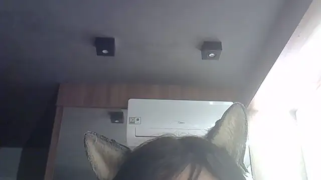 Snapshot of Skinny-Kitten chatting on 06.25.26 Skinny-Kitten online show from 06.25.26