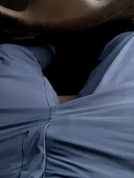 Snapshot of prekumstud chatting on 09.15.25 prekumstud online show from 09.15.25