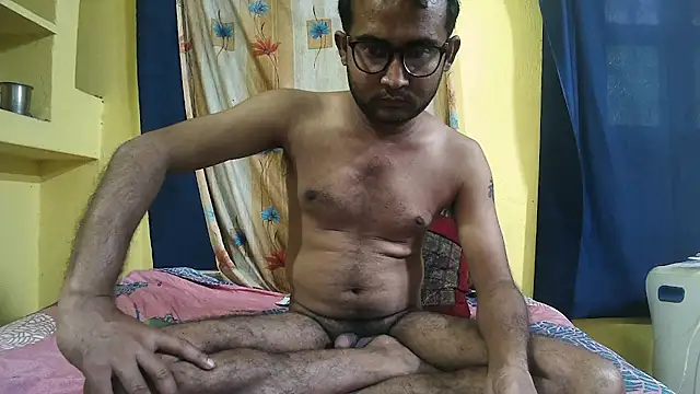 Snapshot of Cute_boy2000 chatting on 01.12.25 Cute boy2000 online show from 01.12.25