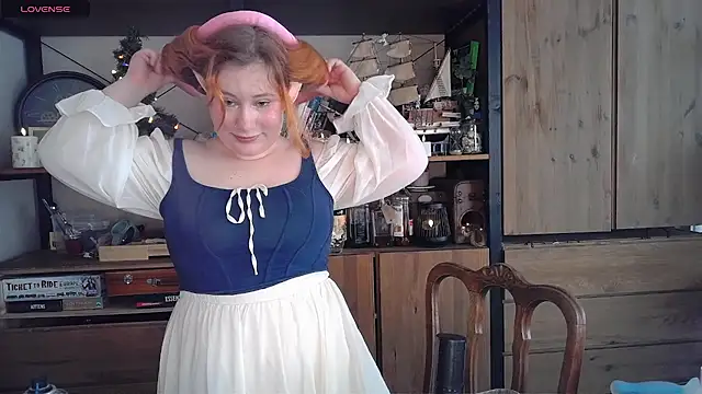 FluffyRainbowKity online show from 12.05.25