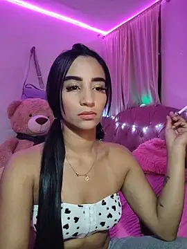 Snapshot of _nathaly_sweet chatting on 06.15.26 nathaly sweet online show from 06.15.26